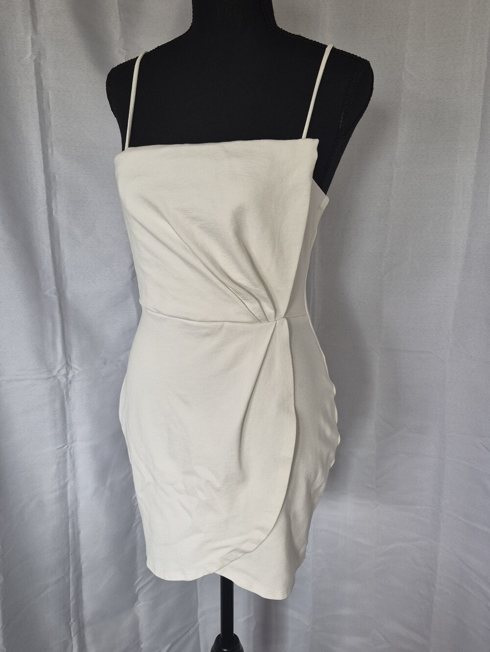 Lulus White Strappy Micro Mini Dress Womes Sz Small Side Gather Zip Back Stretch